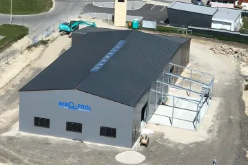 Halle Niropool