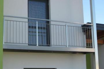 Niro-Terrassenüberdachung mit UG-Markise