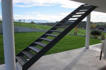 Stiegen- und Balkonkonstruktion