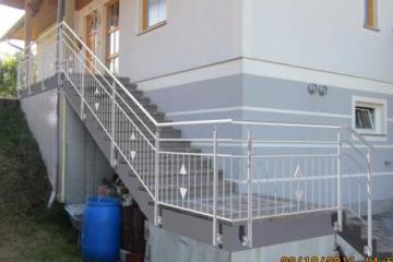 Stiegengeländer für Außentreppe